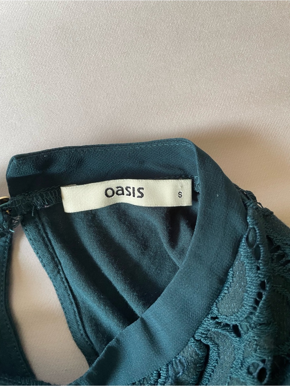 Oasis Teal Lace Ruffle Shell Tank - Picture 6 of 6